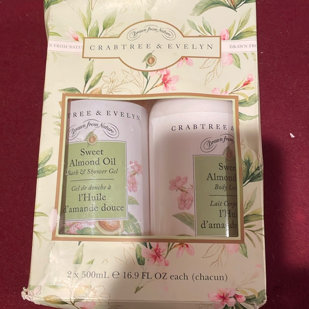 Crabtree & Evelyn, Sweet Almond Oil, Gift Set Bath Shower Gel Body Lotionn